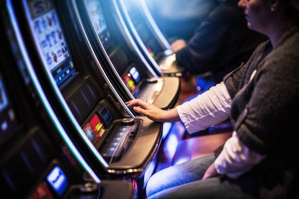 loteria nacional platform interface showing slot games, live dealers, and football coverage